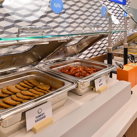 홀리데이 인 익스프레스 호텔 앤 스위트 피츠버그 에어포트 Robinson Township 외부 사진